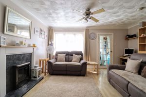 Lounge- click for photo gallery